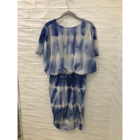 𝅺ALICE and Olivia tie dye dress - Picture 3 of 9